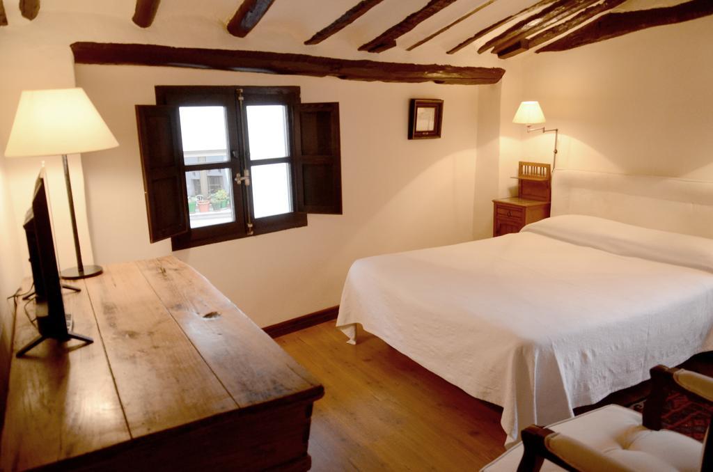 Casa Rural Las Pedrolas Arnedillo Zimmer foto